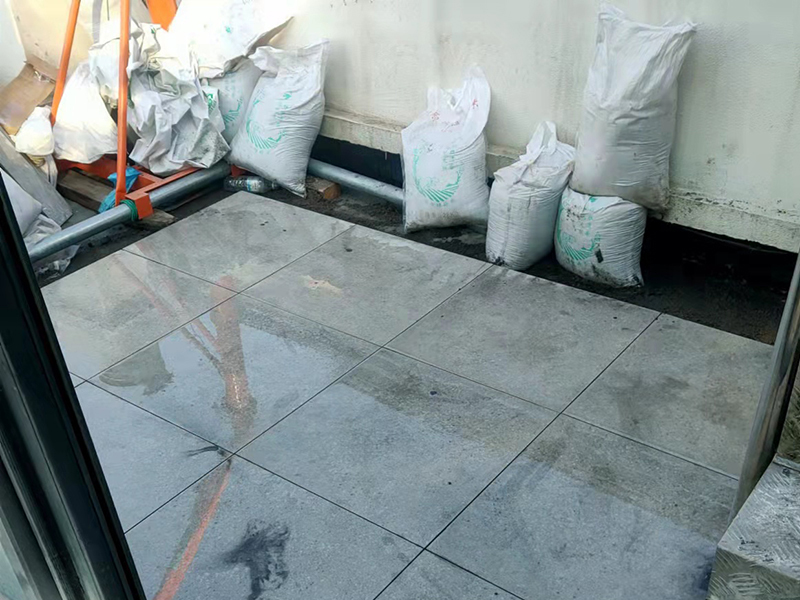 地面裝修“陷阱”您都了解嗎？地板磚空鼓、開裂就是這樣來的(圖1)