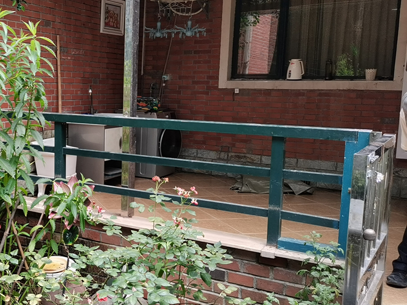 客廳陽臺(tái)打通一體裝修真的不好看，還不如好好劃分獨(dú)立區(qū)域(圖3)