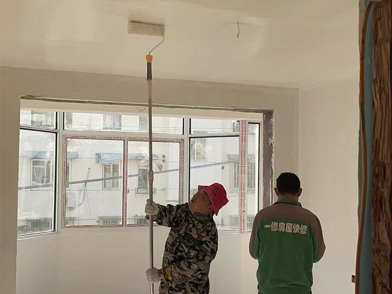 臥室墻上增加什么可以增加儲物空間？(圖1)
