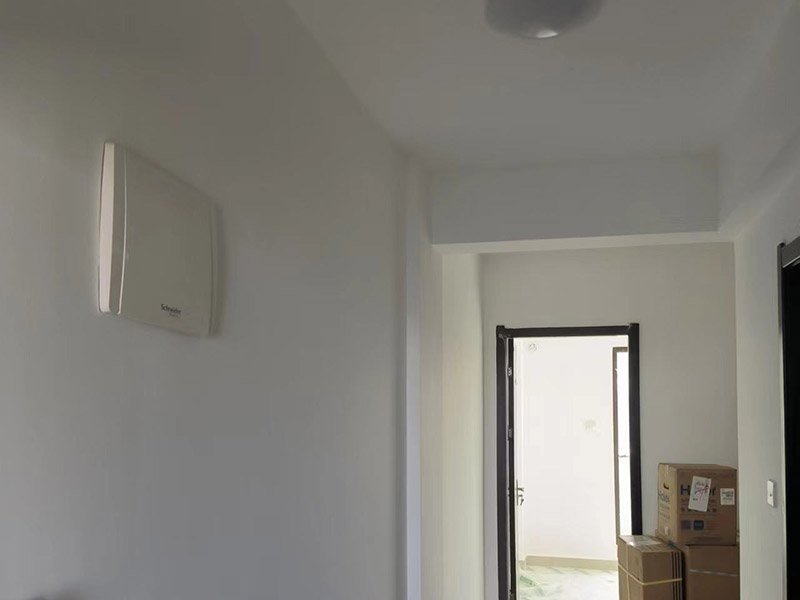 主臥翻新壁紙其他屋子可以住嗎？(圖1)